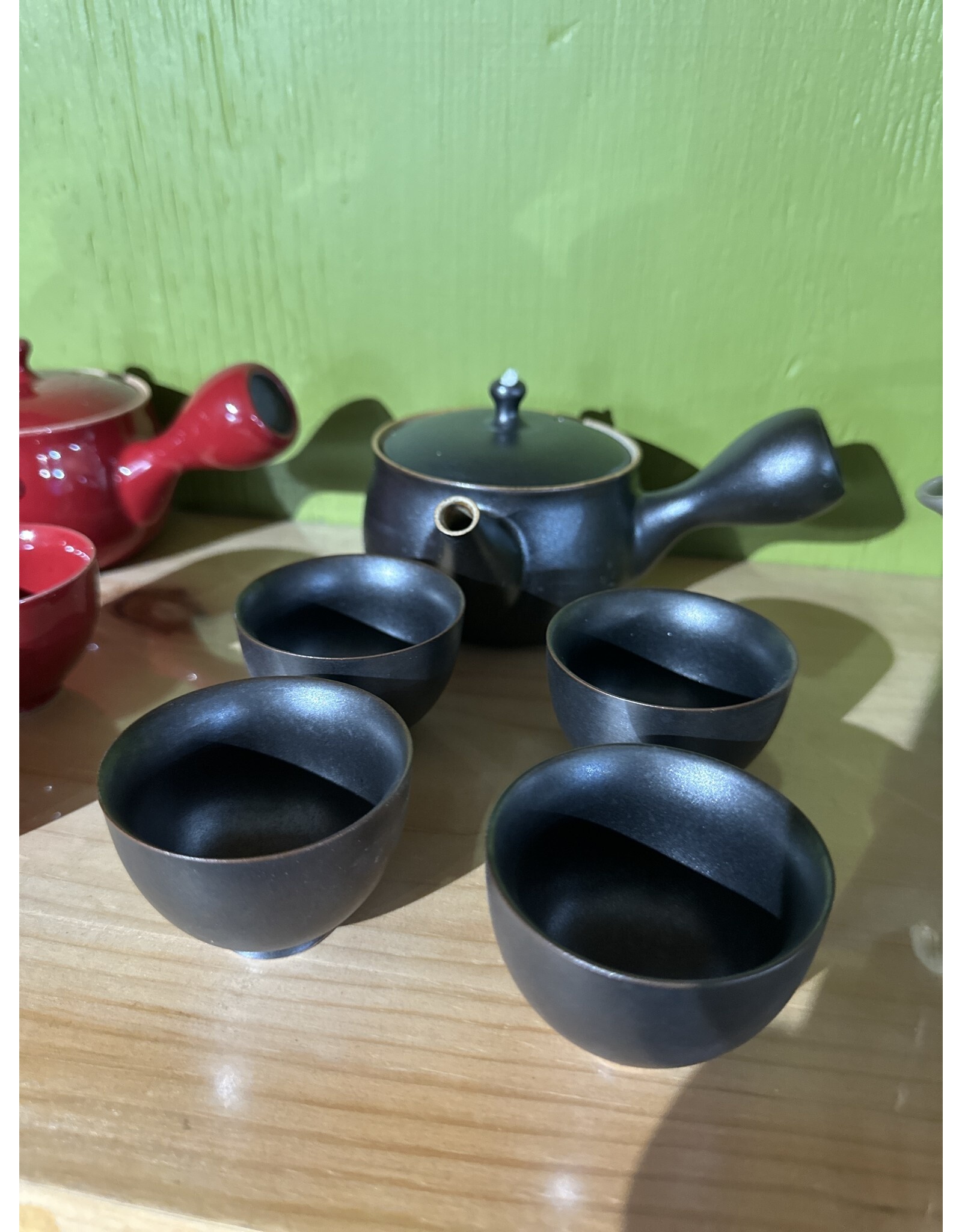 Théière en porcelaine Kyusu (230ml) - Noir (avec 4ts)