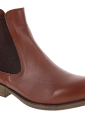 Everly Taylor02 Boot