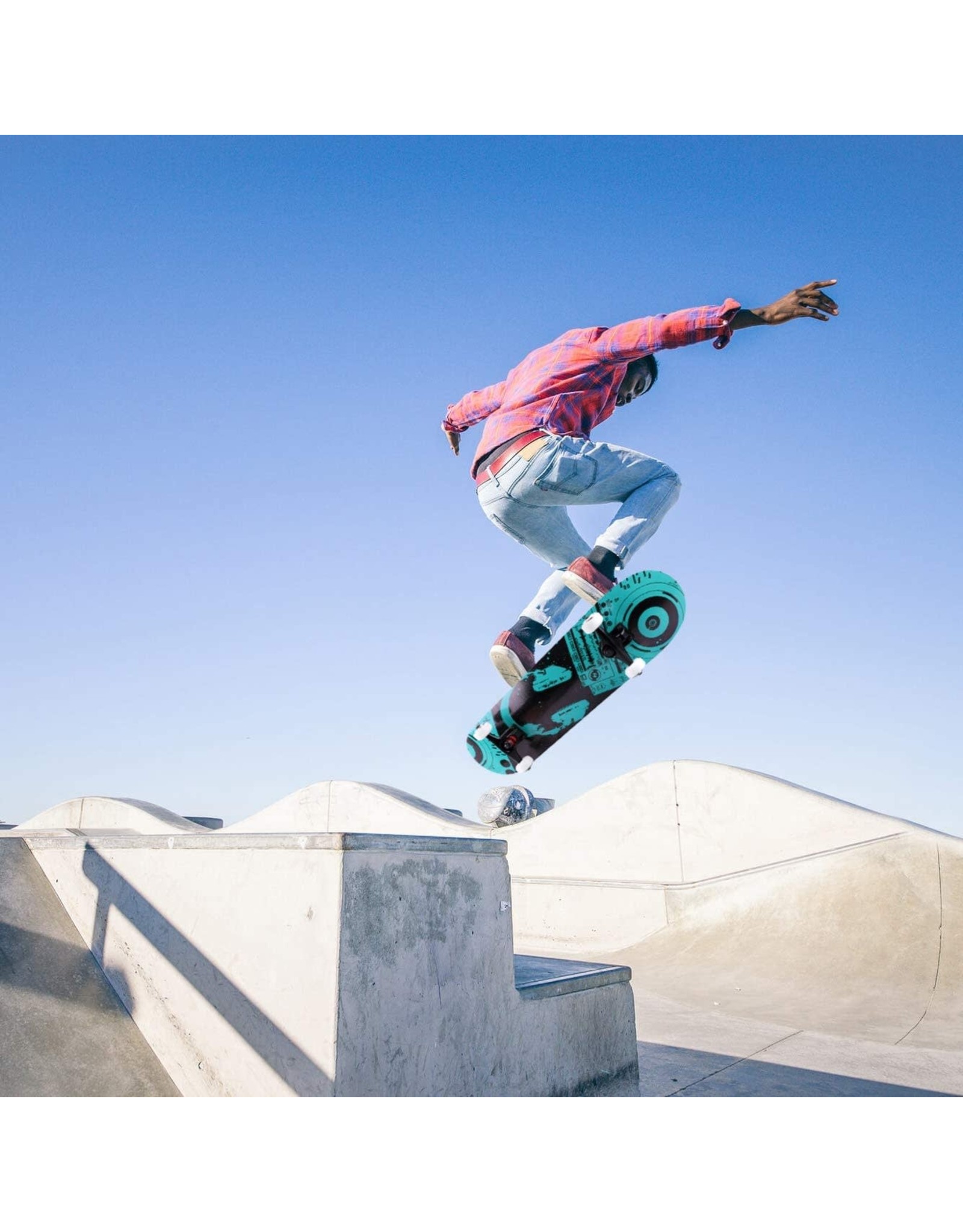 ELIITI Skateboard Pro 31 inch Complete Skateboard Maple Wood Double Kick Trick Board for Teens Adults Beginners 220lb ELIITI Skateboard Pro 31 inch Complete Skateboard Maple Wood Double Kick Trick Board for Teens Adults Beginners 220lb
