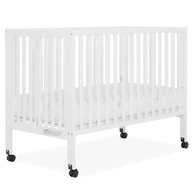 Dream On Me Quinn Full-Size Folding Crib In White, Removeable Wheels, Modern Nursey, Adjustable Mattress Support, Portable Crib, Patented Folding System