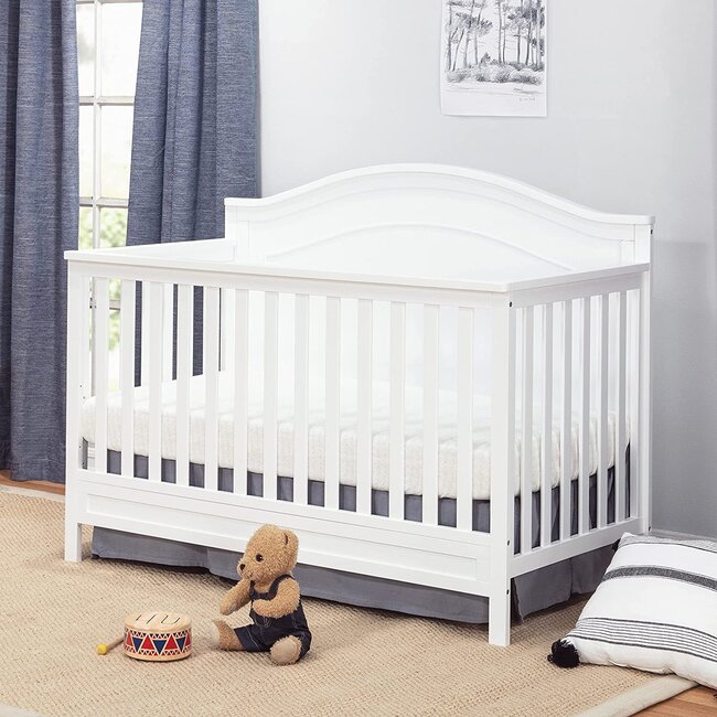 DaVinci Charlie 4in1 Convertible Crib in White, Greenguard Gold