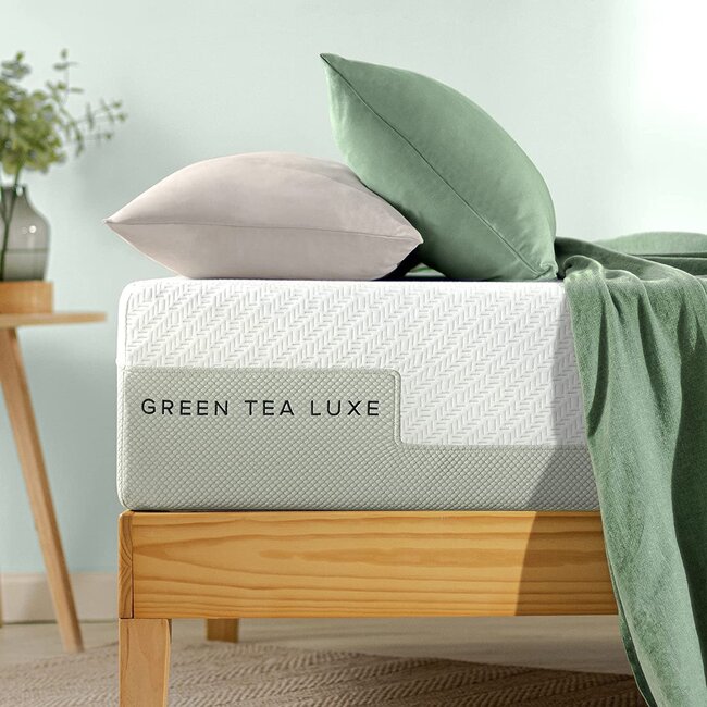 ZINUS 12 Inch Green Tea Luxe Memory Foam Mattress / Pressure Relieving / CertiPUR-US Certified / Bed-in-a-Box / All-New / Made in USA, Queen