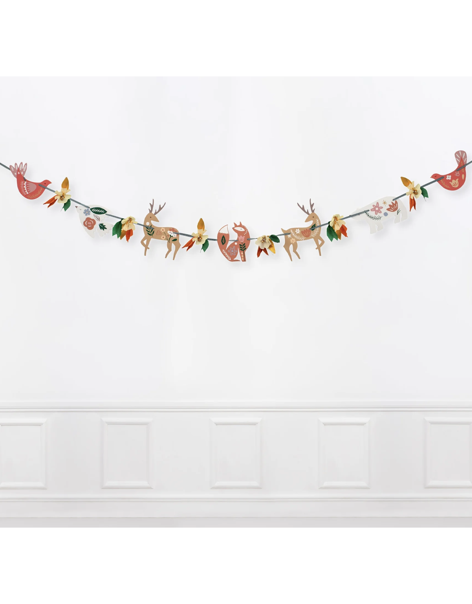 Folk Woodland Garland