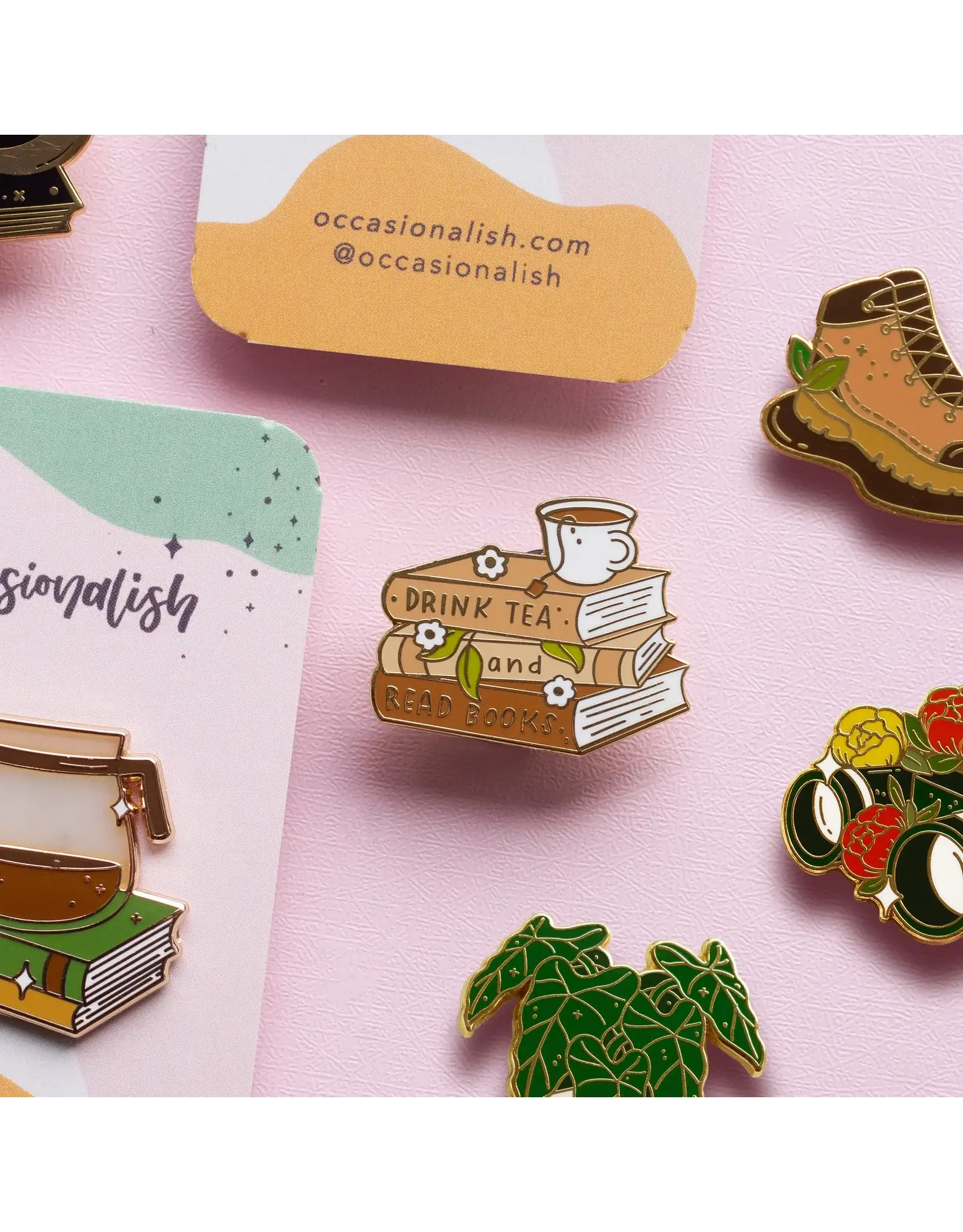 Occasionalish Tea and Books Pin