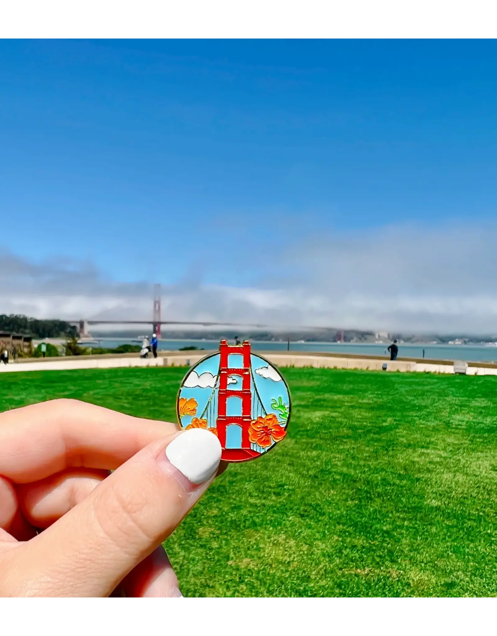 Brenna Daugherty Illustration San Francisco Golden Gate Bridge Pin
