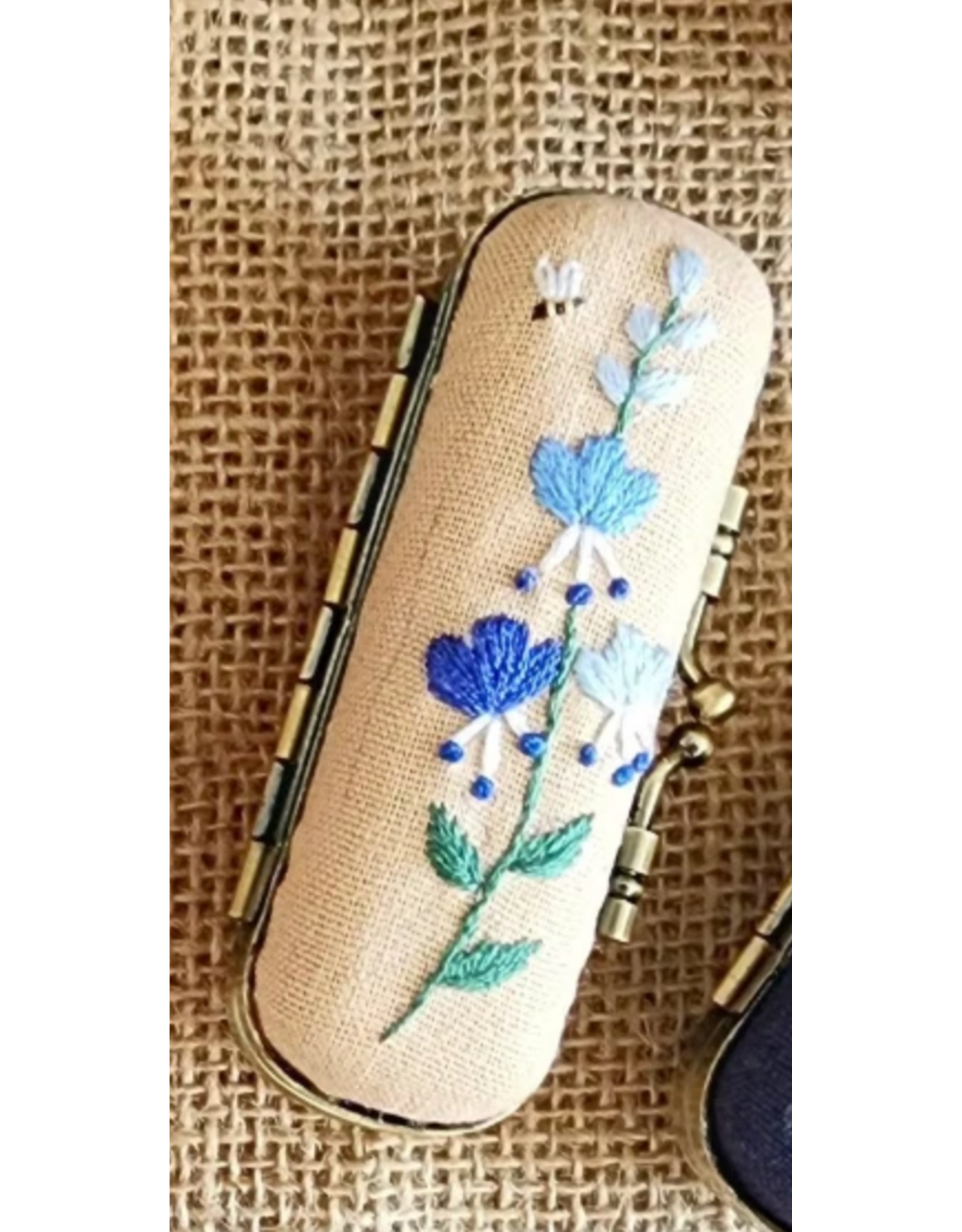 Quince Fables Vintage Embroidered Lipstick Case - Beige
