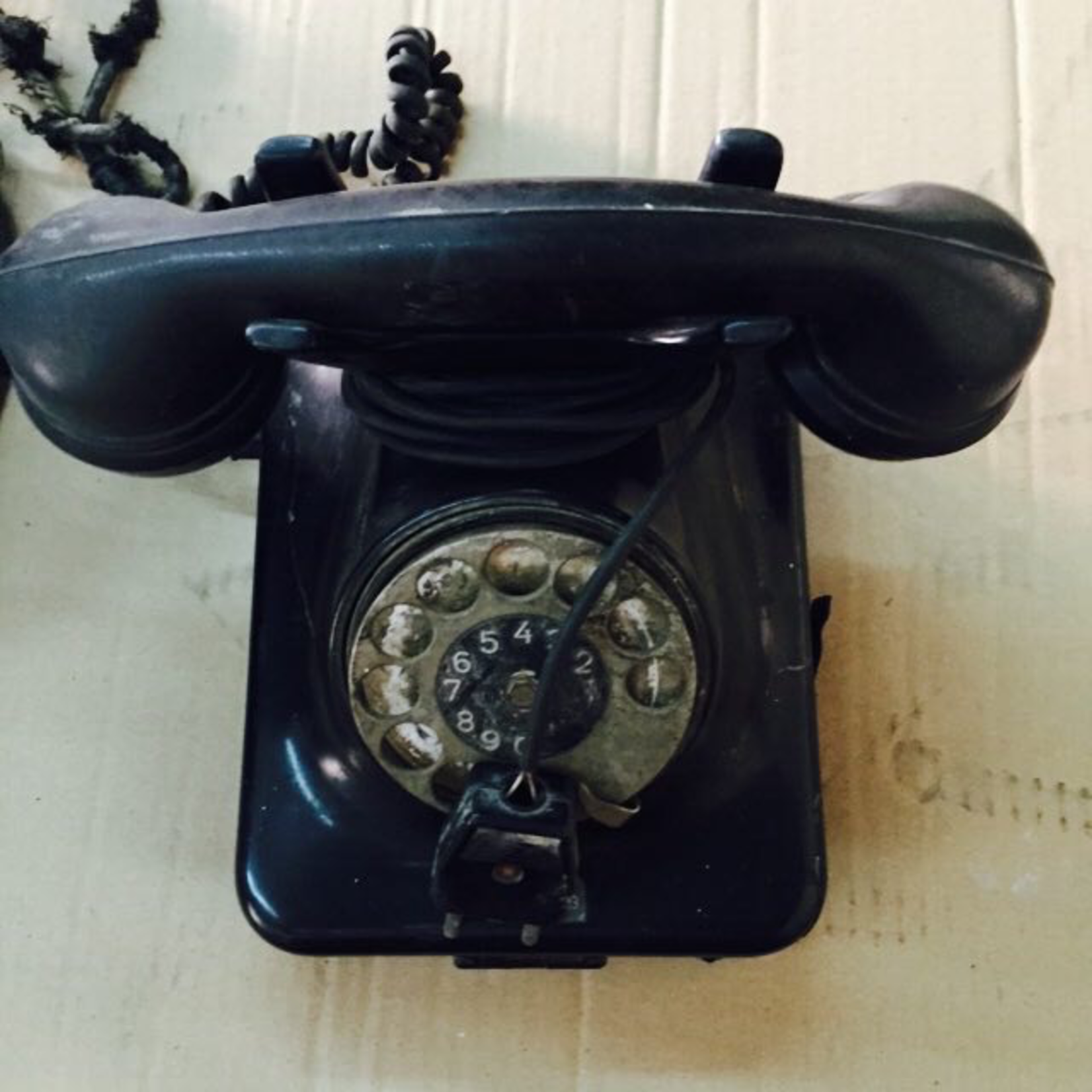 TAJHOME VINTAGE BLACK PHONE