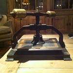 TAJHOME BOOK PRESS VINTAGE