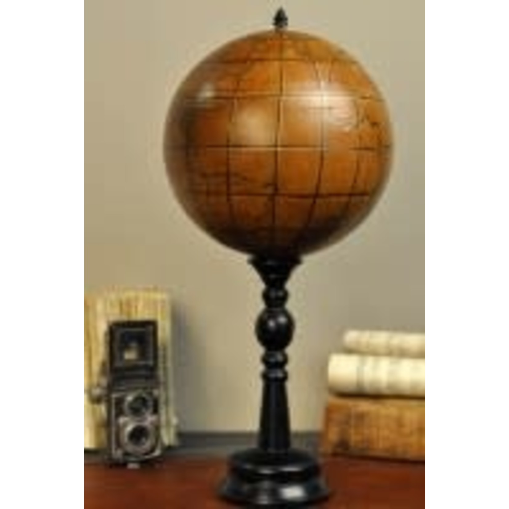 OBJET DE CURIOSITE LEATHER GLOBE