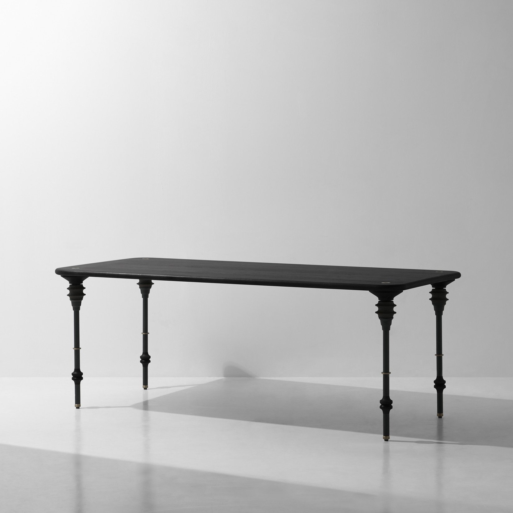 DISTRICT EIGHT DINING TABLE KIMBELL