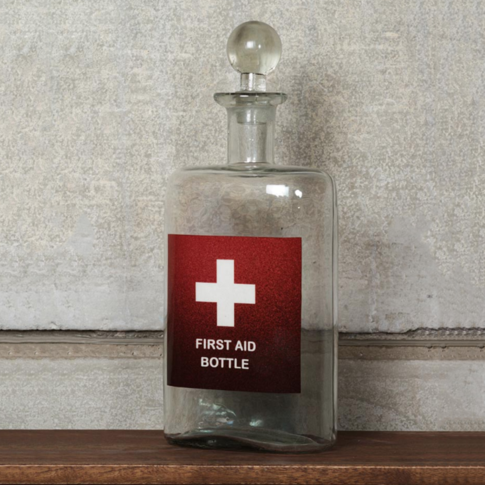 CHEHOMA FIRST AID BOTTLE WITH STOPPER