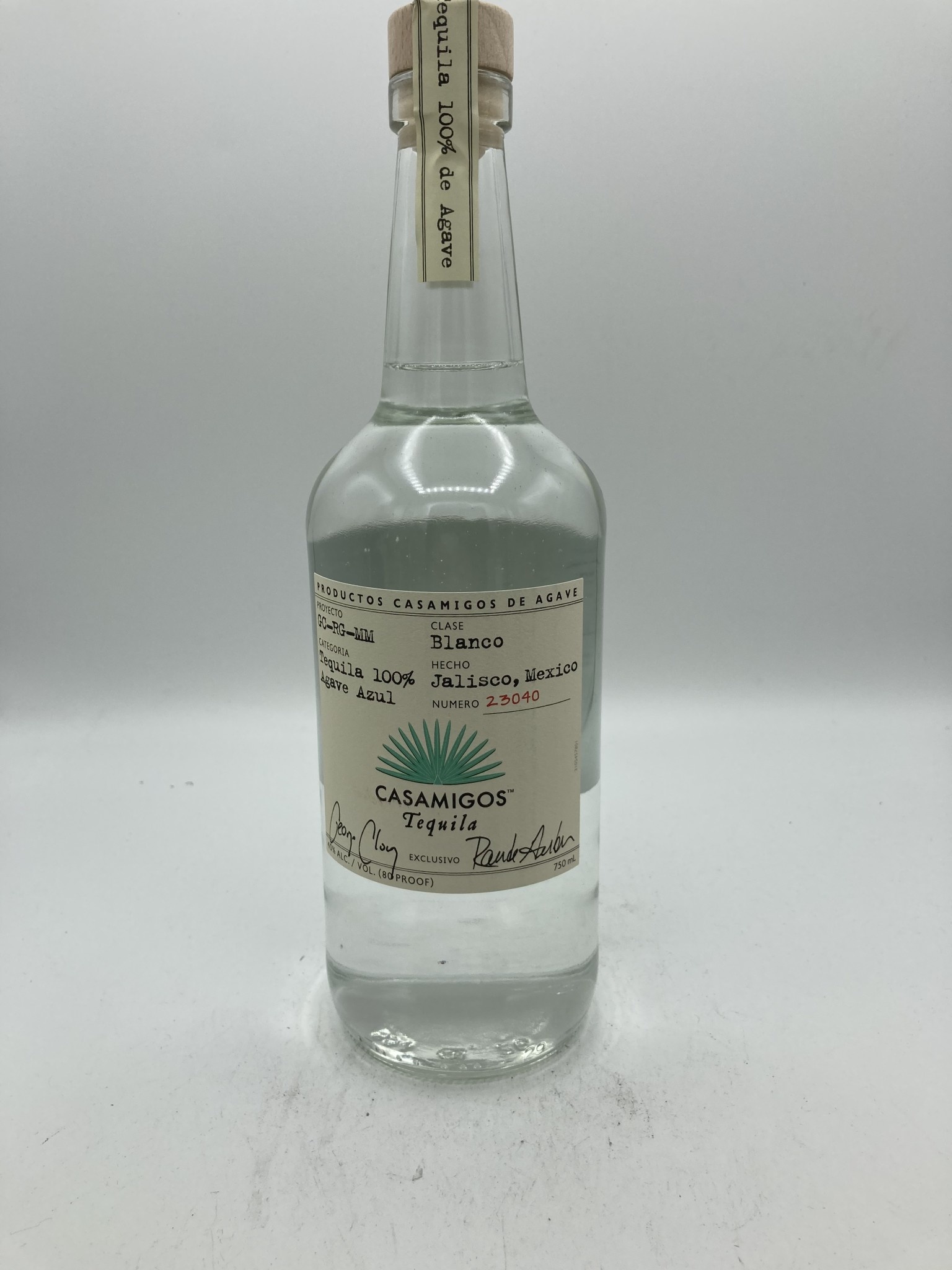 Casamigos Tequila Blanco 40% ABV 80 Proof 750ml - Holly Main liquor