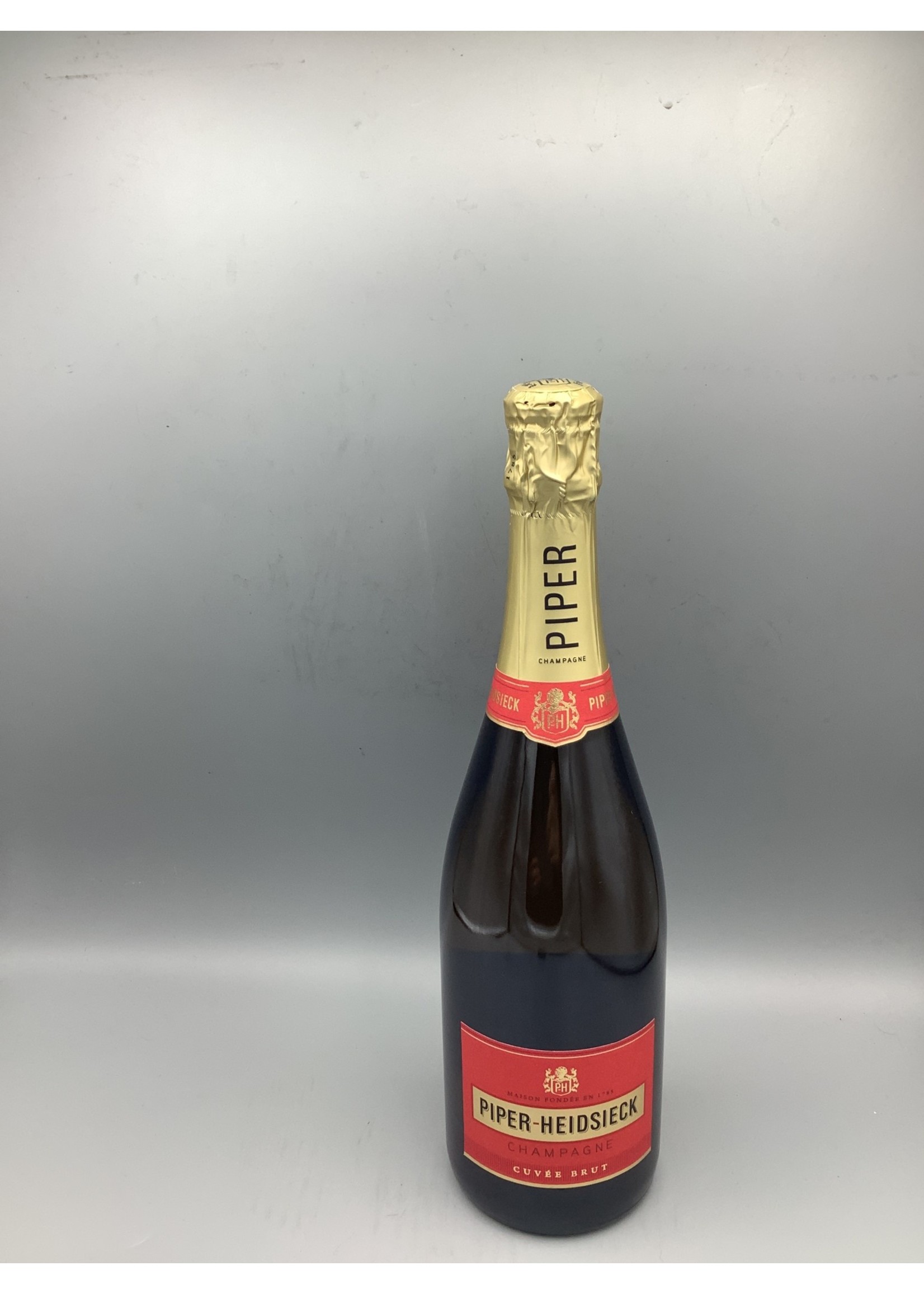Piper-heidsieck cuvée brut champagne 750ml - Holly Main liquor