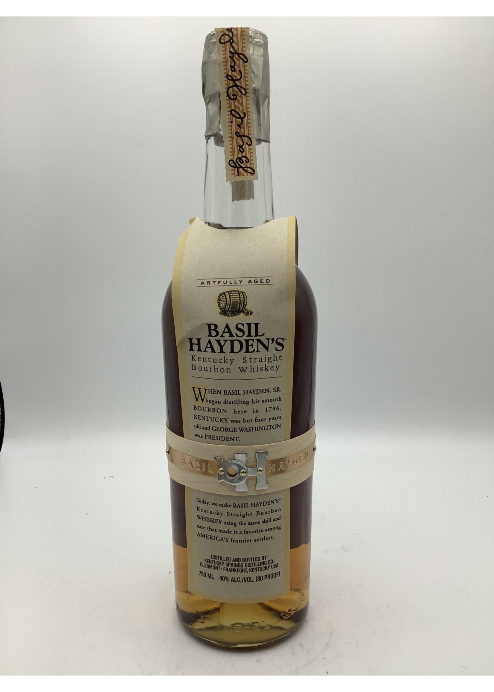 Basil hayden kentucky straight bourbon whiskey 40% abv 80 proof 750ml