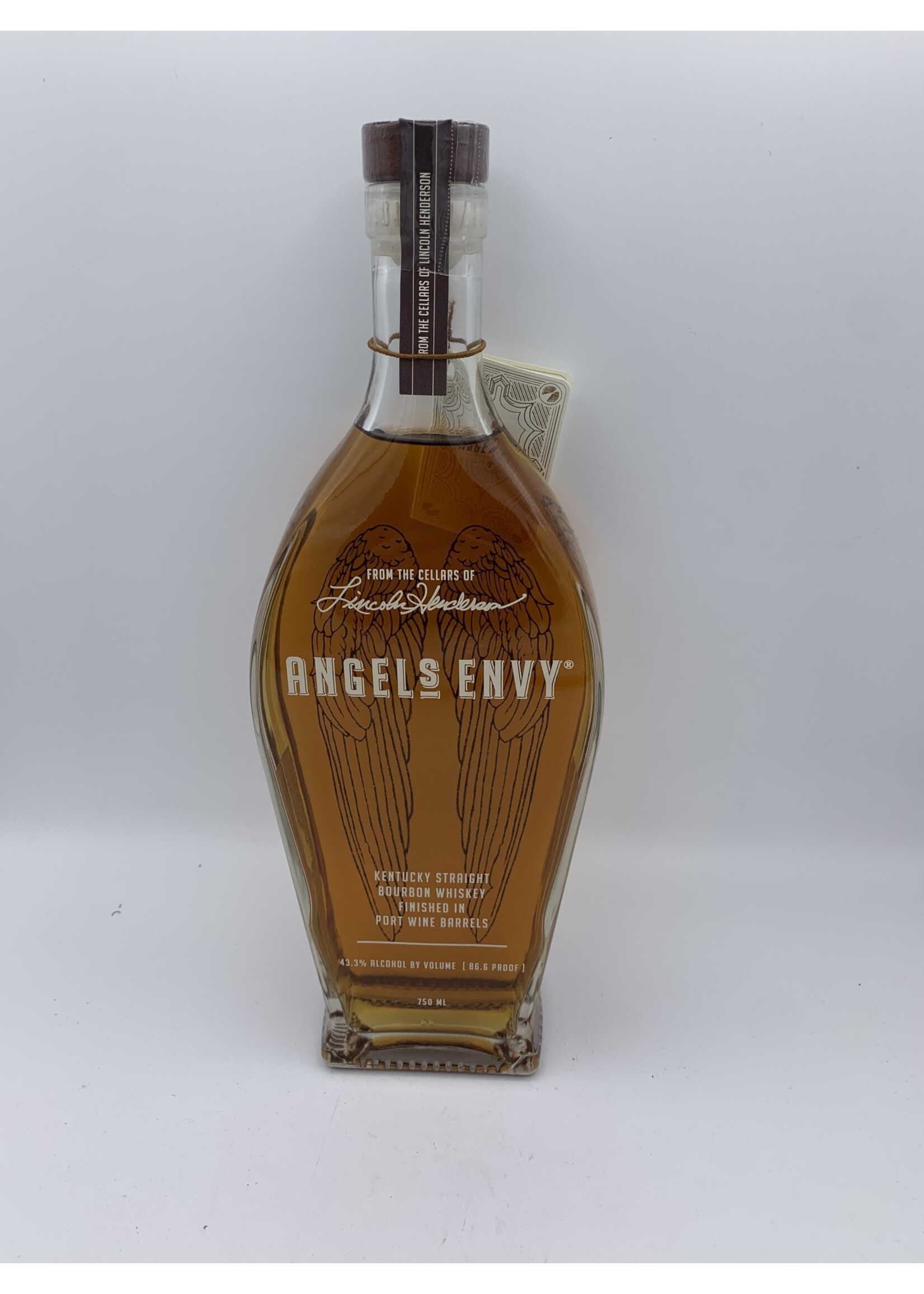 Angels Envy kentucky straight bourbon  43.3% abv 86.6 proof 750ml