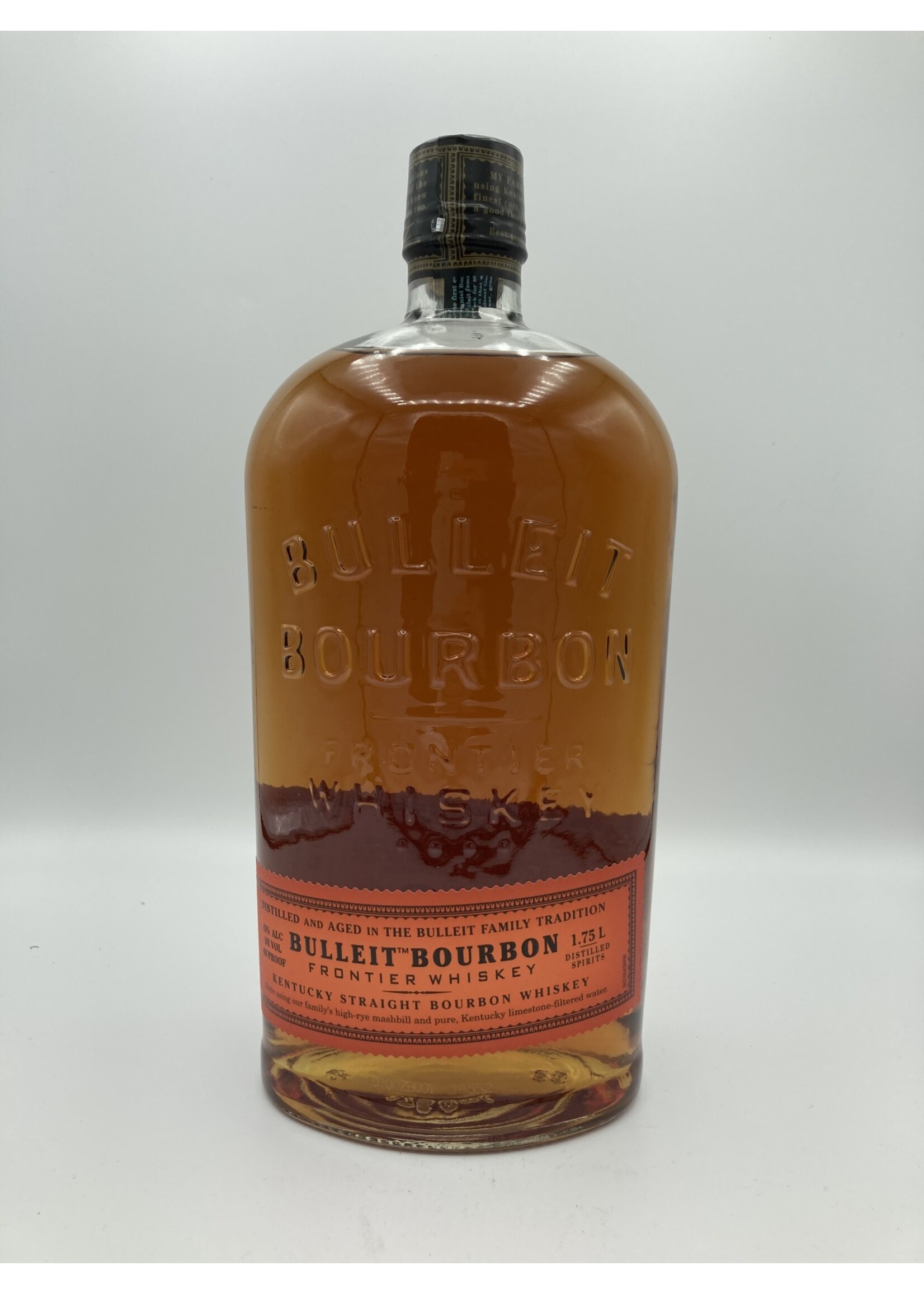 Bulleit kentucky straight bourbon  frontier whiskey 40% abv 80 proof 1.75 liter