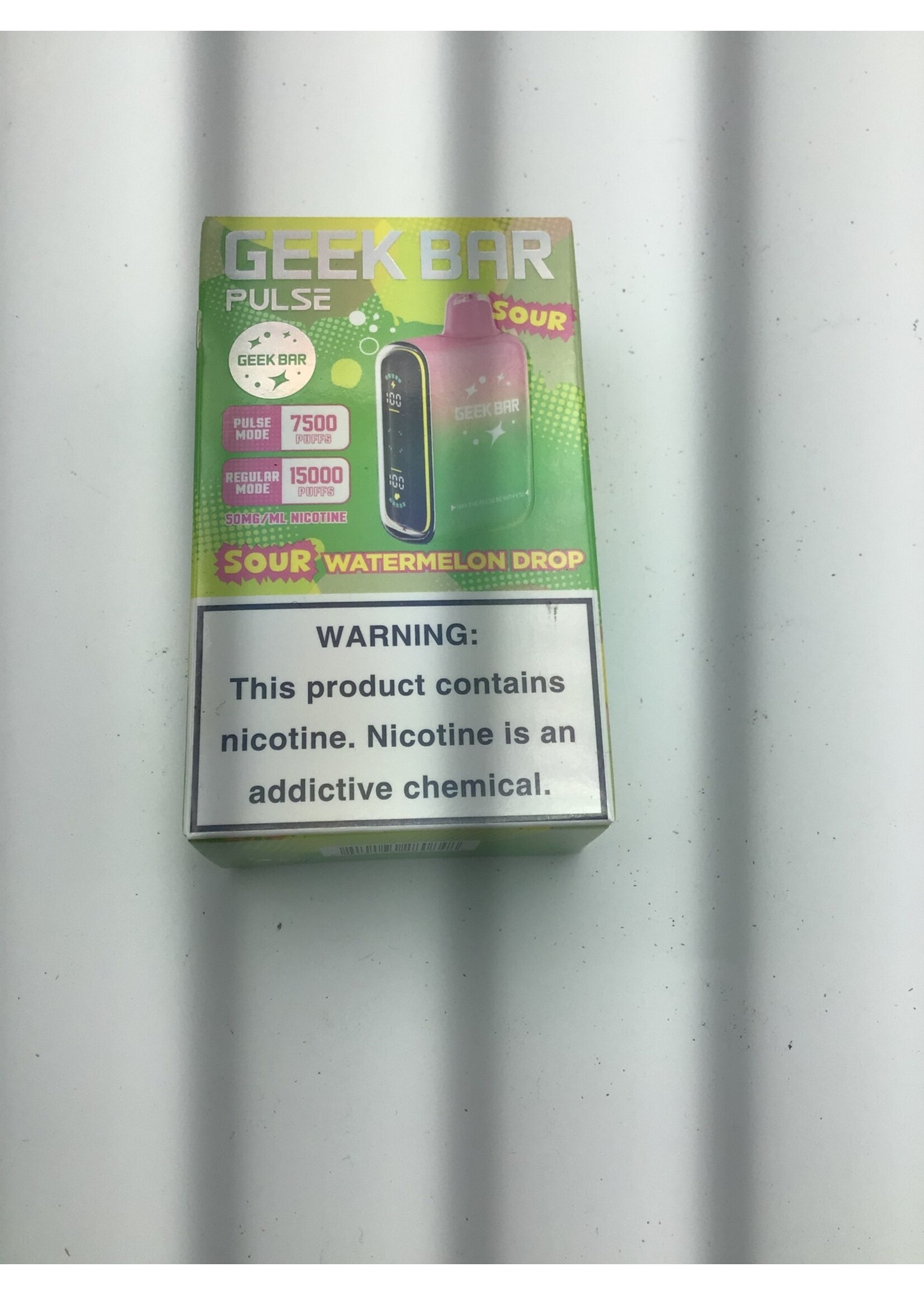 Geek Bar Pulse Sour Watermelon Drop (7500puff) regular mode (15000)puffs