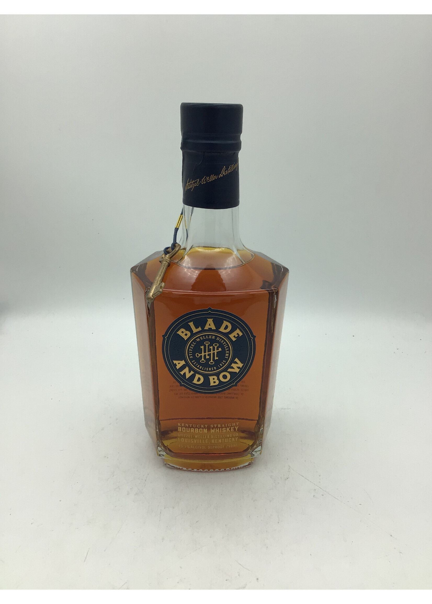 Blade And Bow  kentucky straight bourbon whiskey  45.5% abv 91 proof 750ml