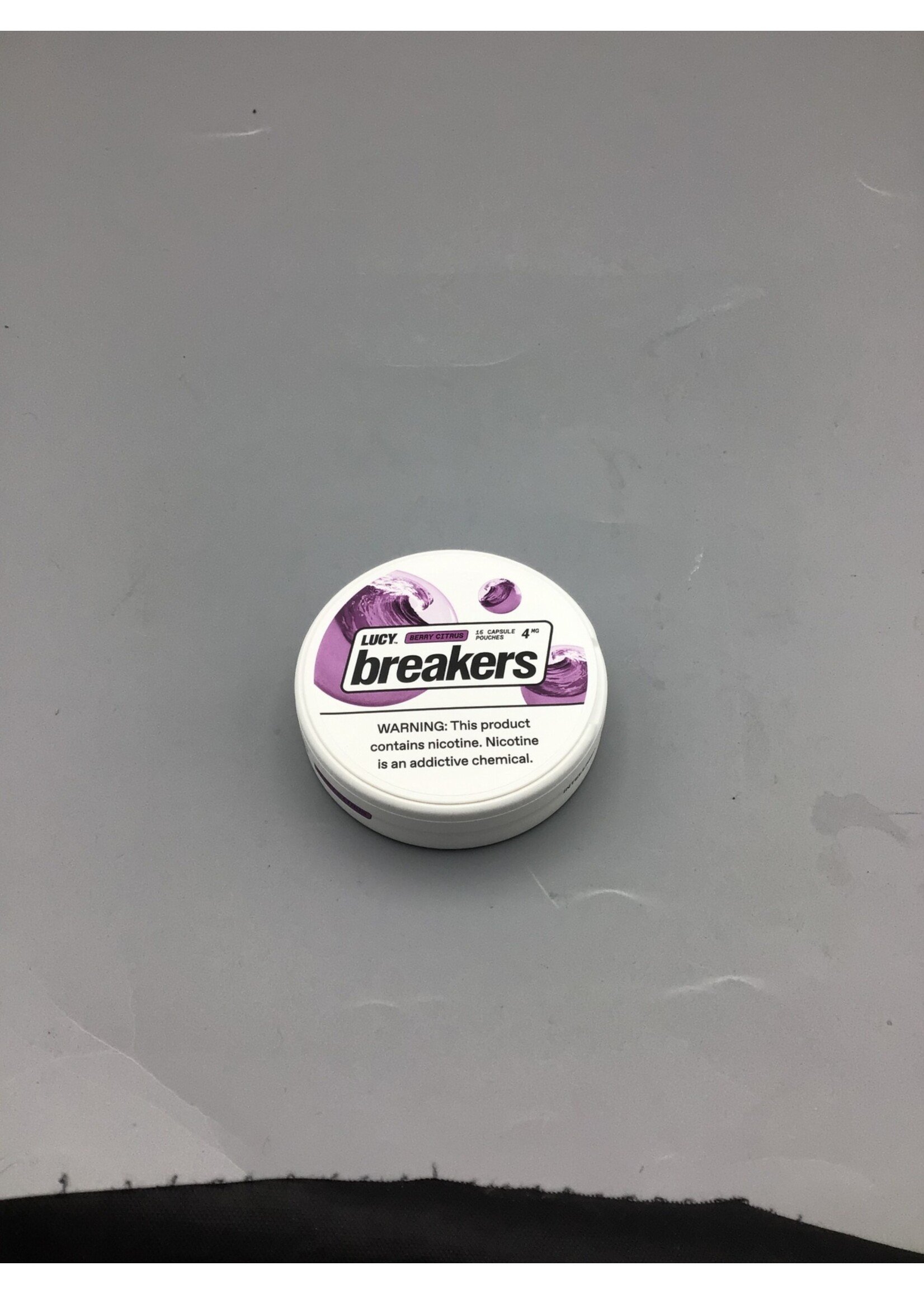 Lucy Breakers nicotine pouches berry citrus 4mg tin