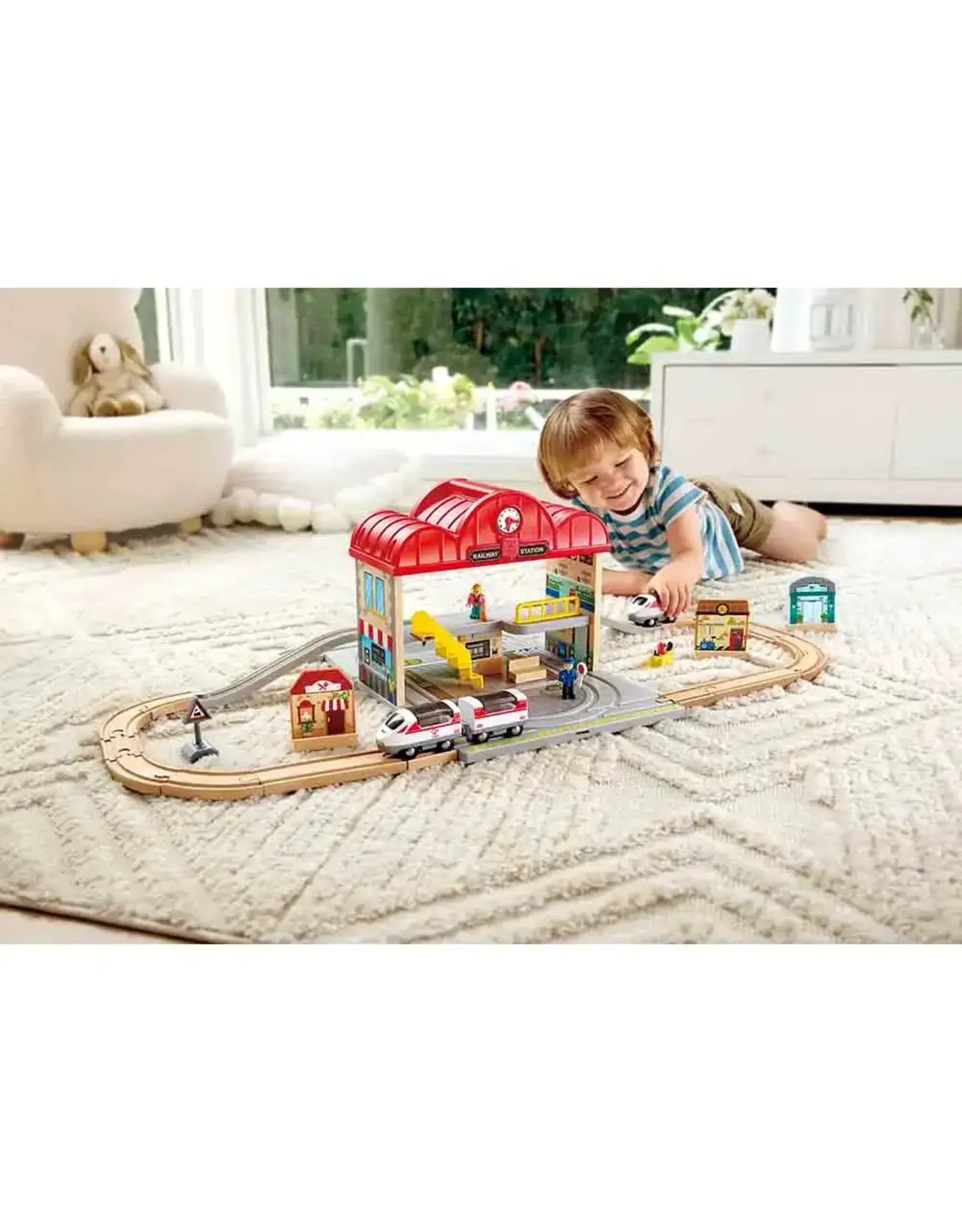 Portable Train Station Set