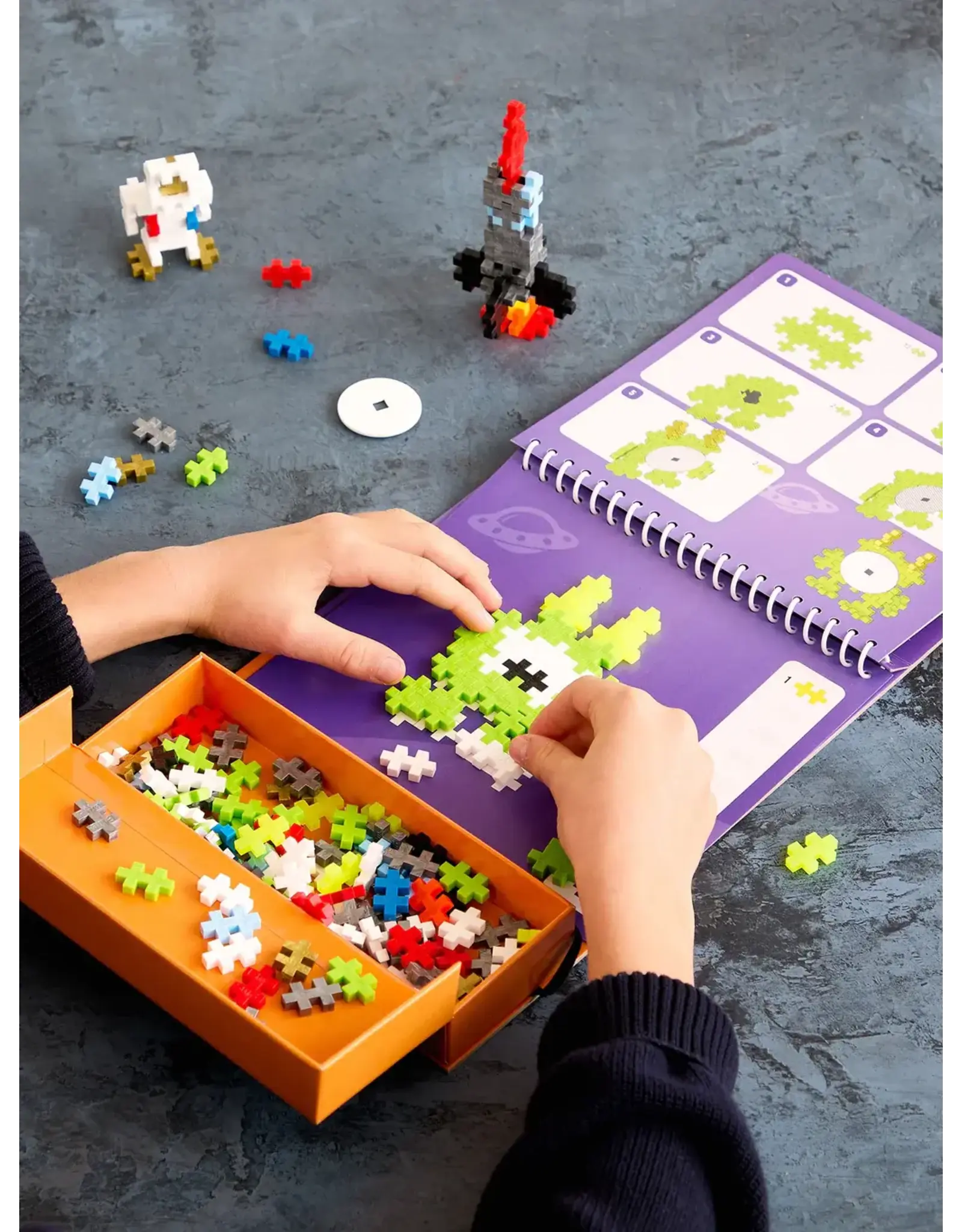Plus Plus Activity Pad Space