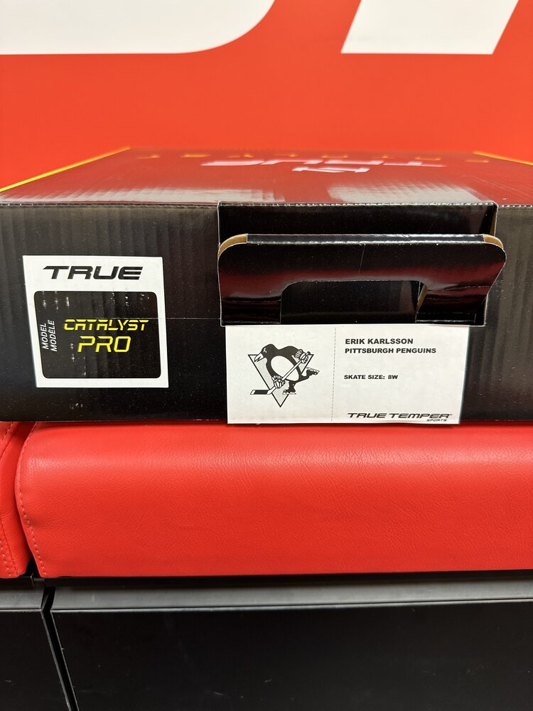 True Hockey TRUE CATALYST PRO PATIN CUSTOM ERIK KARLSSON 8US WIDE