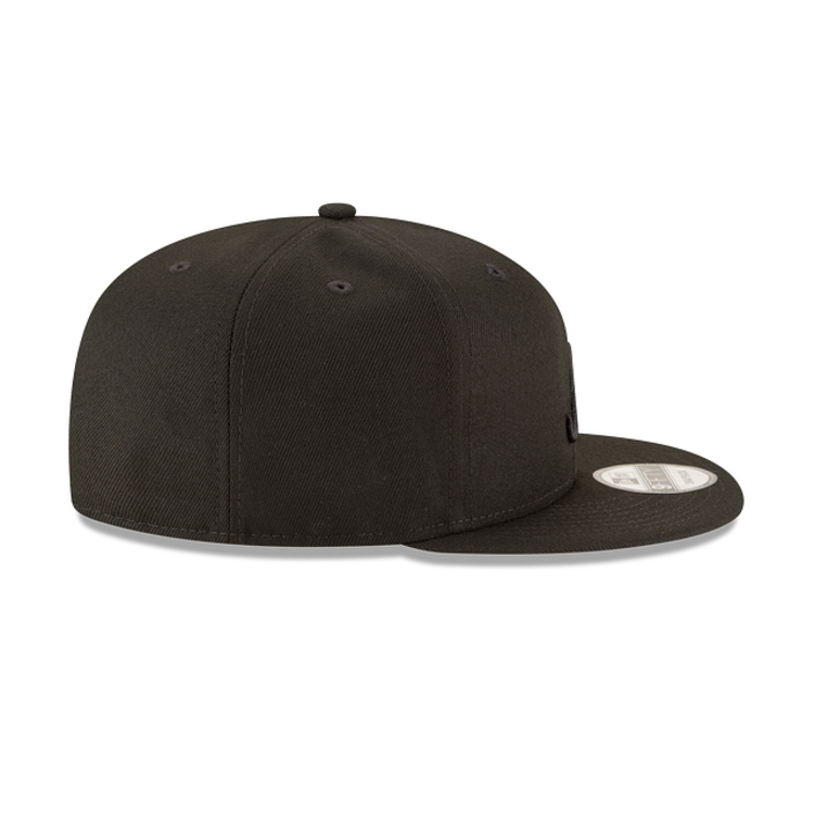 NEW ERA NEW ERA 9FIFTY BASIC SNAPBACK BLACKOUT BRAVES D'ATLANTA