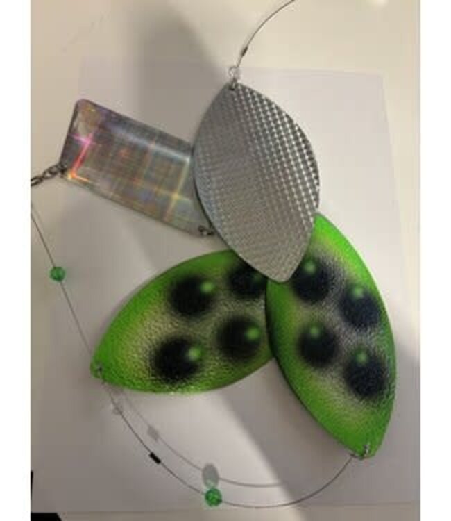 HAMMERHEAD TACKLE HAMMERHEAD COWBELLS  5/0  5.25" -  NUCLEAR FROG  AS5210