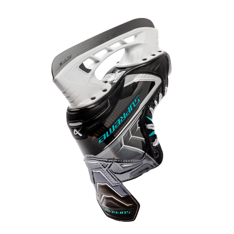 Bauer Hockey S26 SUPREME IGNITE SKATE JR