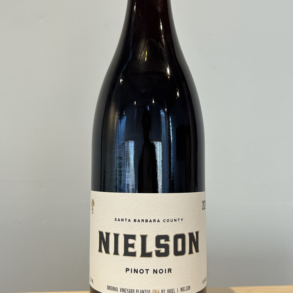 Nielson Santa Barbara Pinot Noir 2021