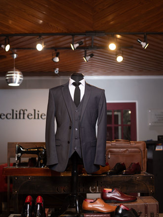 Ecliff Elie Volcanic Grey Signature Suit