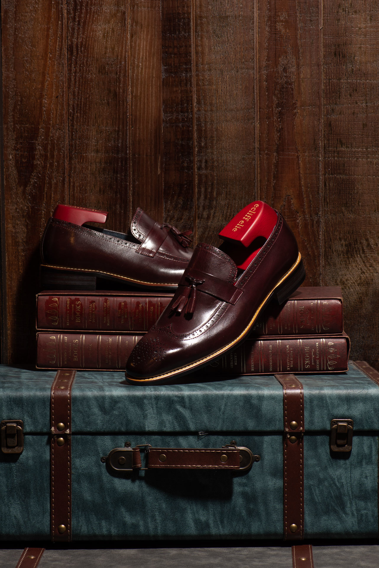 Makeda Brogue Tassel Loafers Ox Blood - ecliffelie Men's Fashion Store