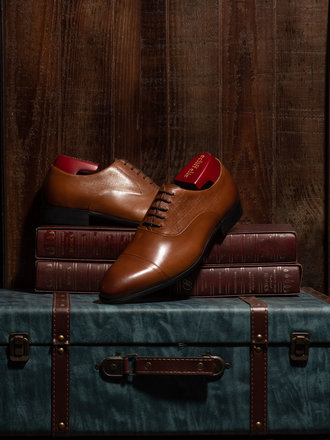 Ecliff Elie Makeda Cap-Toe Oxfords Tan Ecliff Elie Makeda Cap-Toe Oxfords Tan