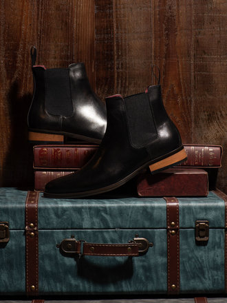 Ecliff Elie Josiah Chelsea Boots Black