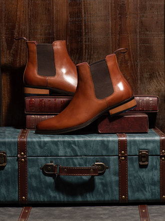 Ecliff Elie Josiah Chelsea Boots Brown