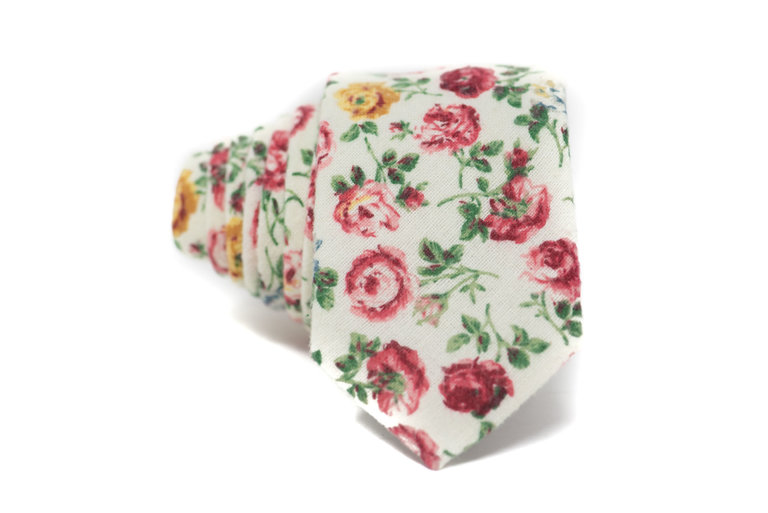 Ecliff Elie Cotton Wool Daisy Floral Tie