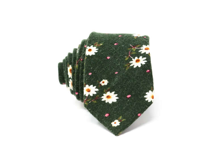 Ecliff Elie Cotton Wool Green Daisy Floral Tie