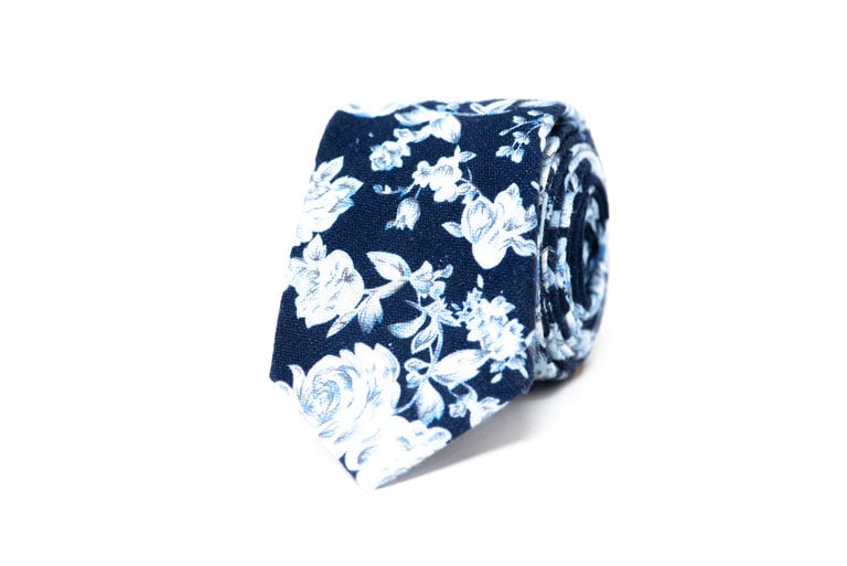 Ecliff Elie Cotton Dark Blue & White Rose Tie