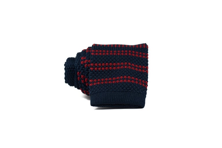 Ecliff Elie Knitted Red and Navy Blue Checkered Tie