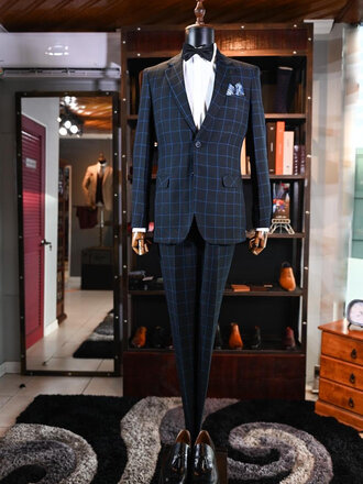 Ecliff Elie Black and Blue Windowpane Plaid Blazer 60