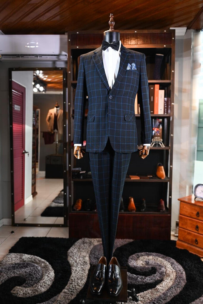Ecliff Elie Black and Blue Windowpane Plaid Blazer 60