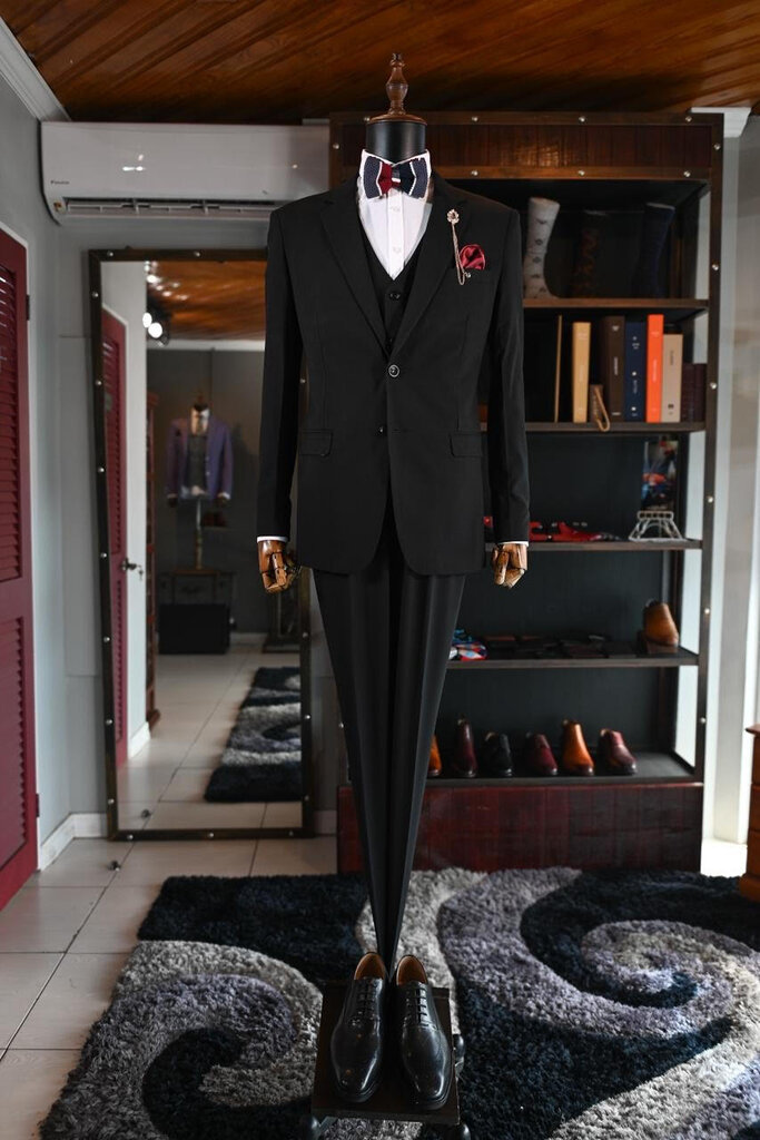 Ecliff Elie Executive Power Black Suit 60