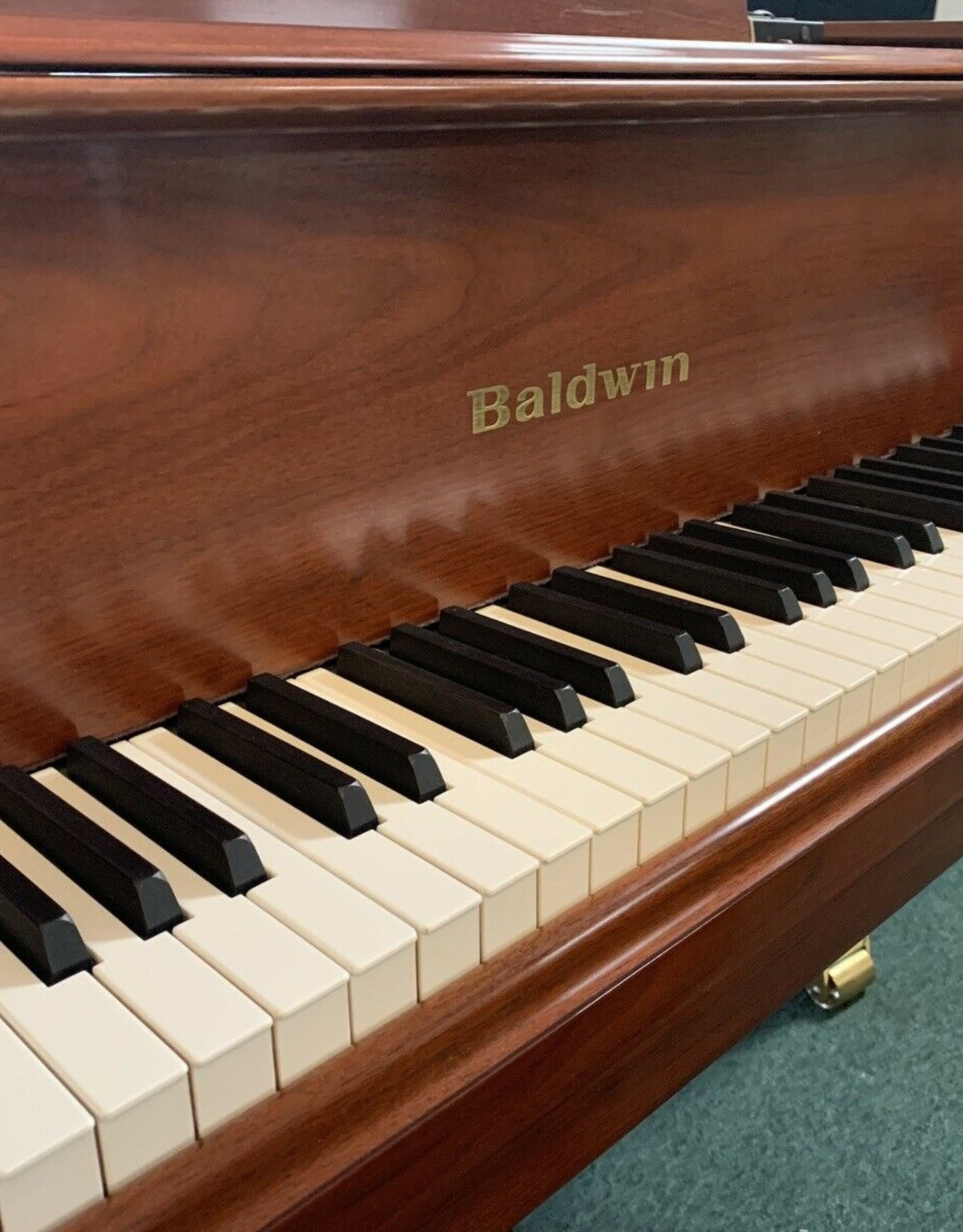 Baldwin Baldwin “Model R” 5’8” Grand Piano With ConcertMaster Player(Walnut) (pre-owned)