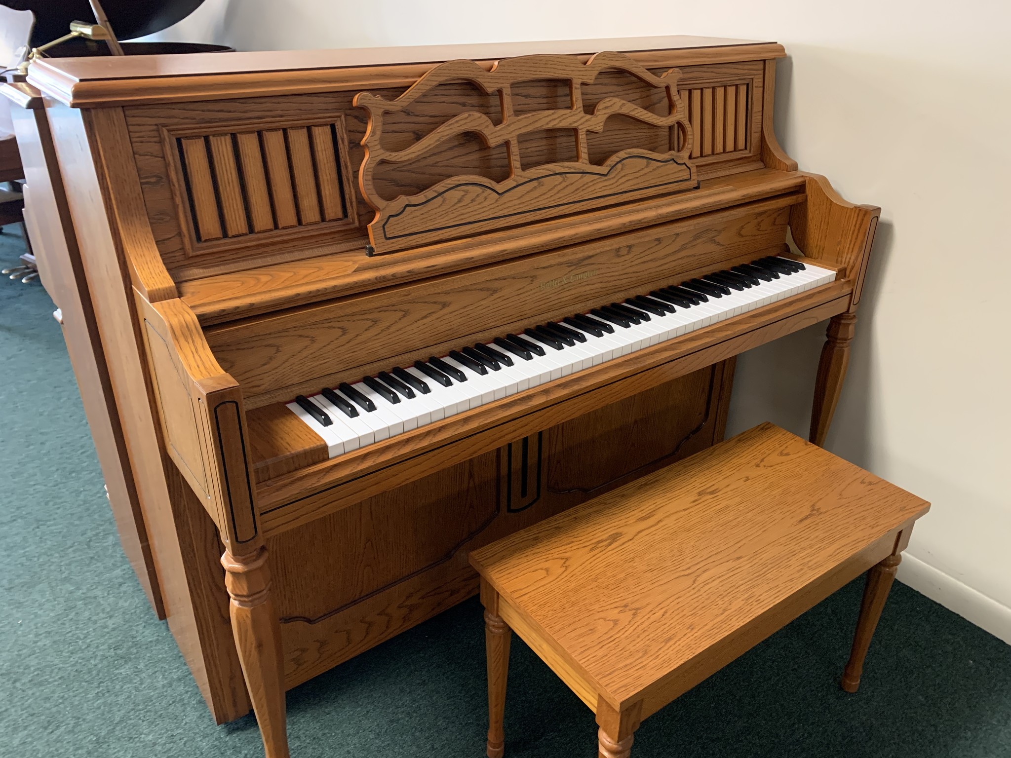 Kohler Campbell KC 118 Console Piano Pre owned Baldwin Piano