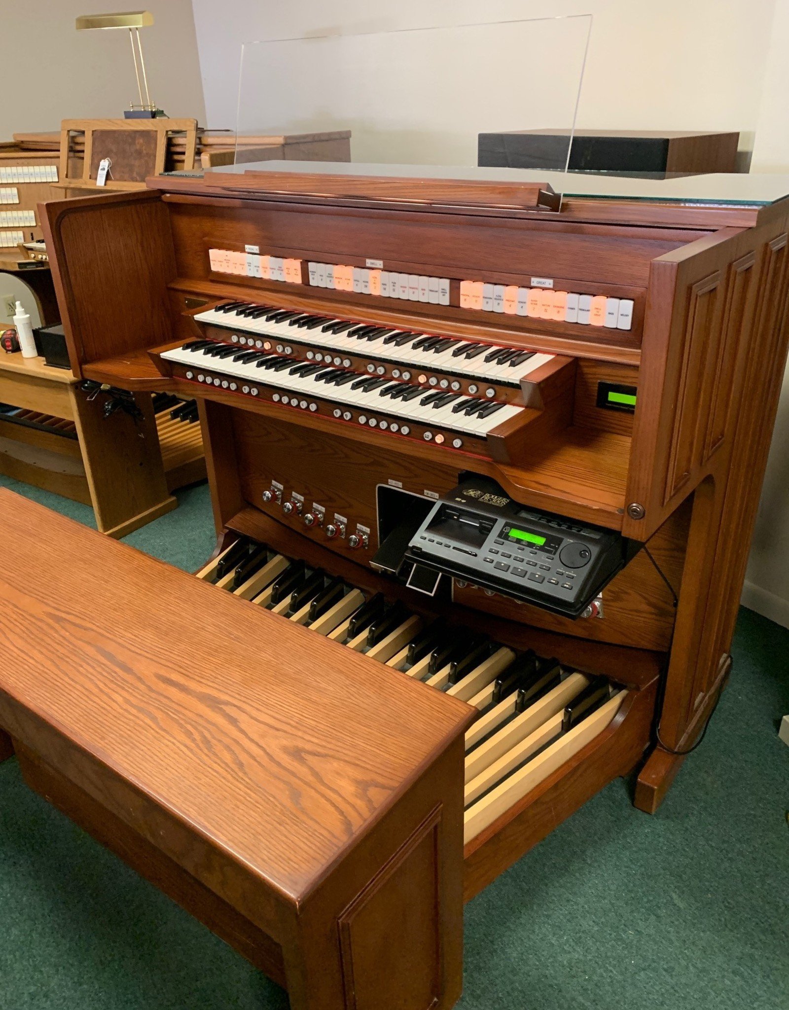 Rodgers Rodgers 790 Digital Organ W/ Tone Equipment