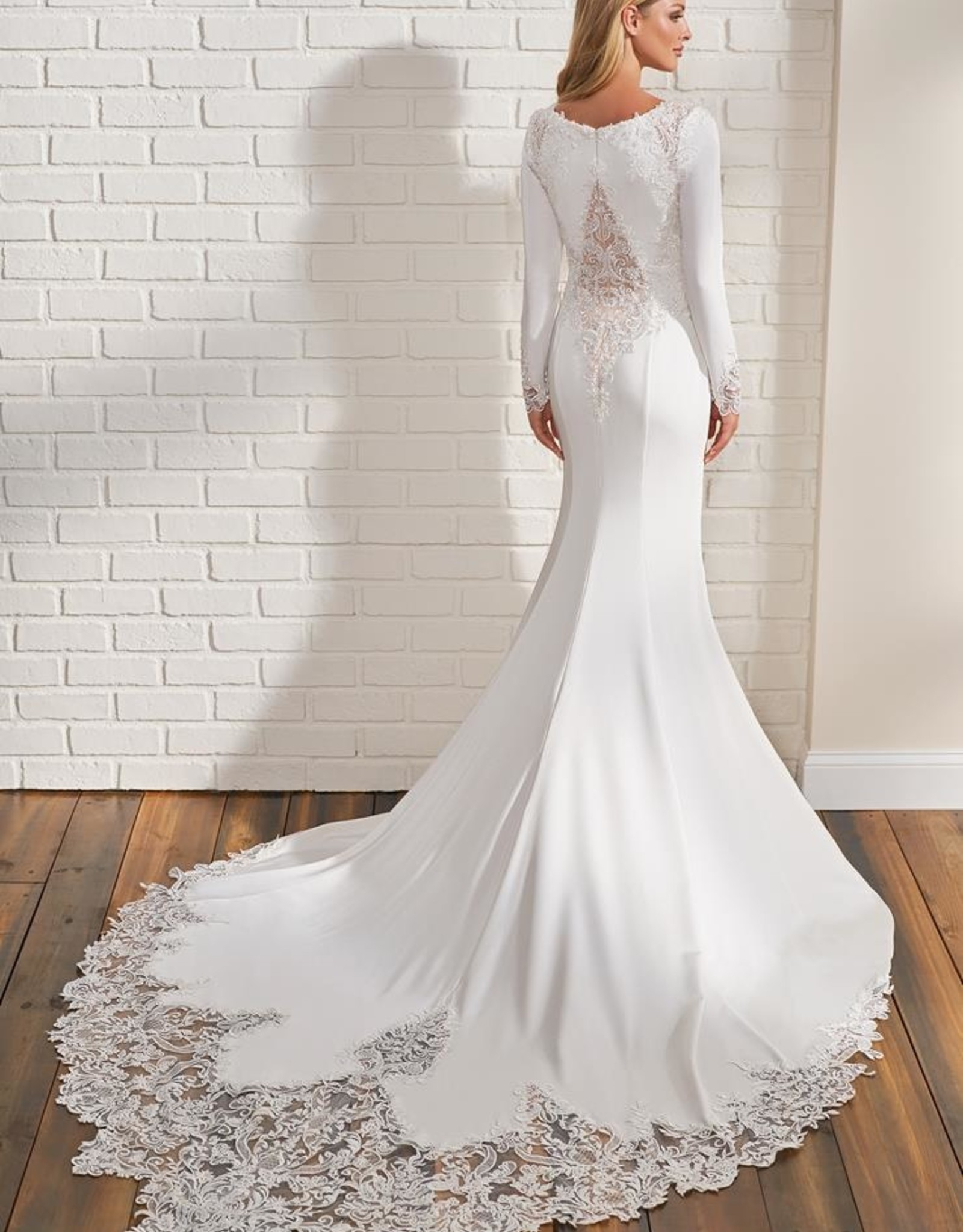 Mon Cheri Bridals TR22182