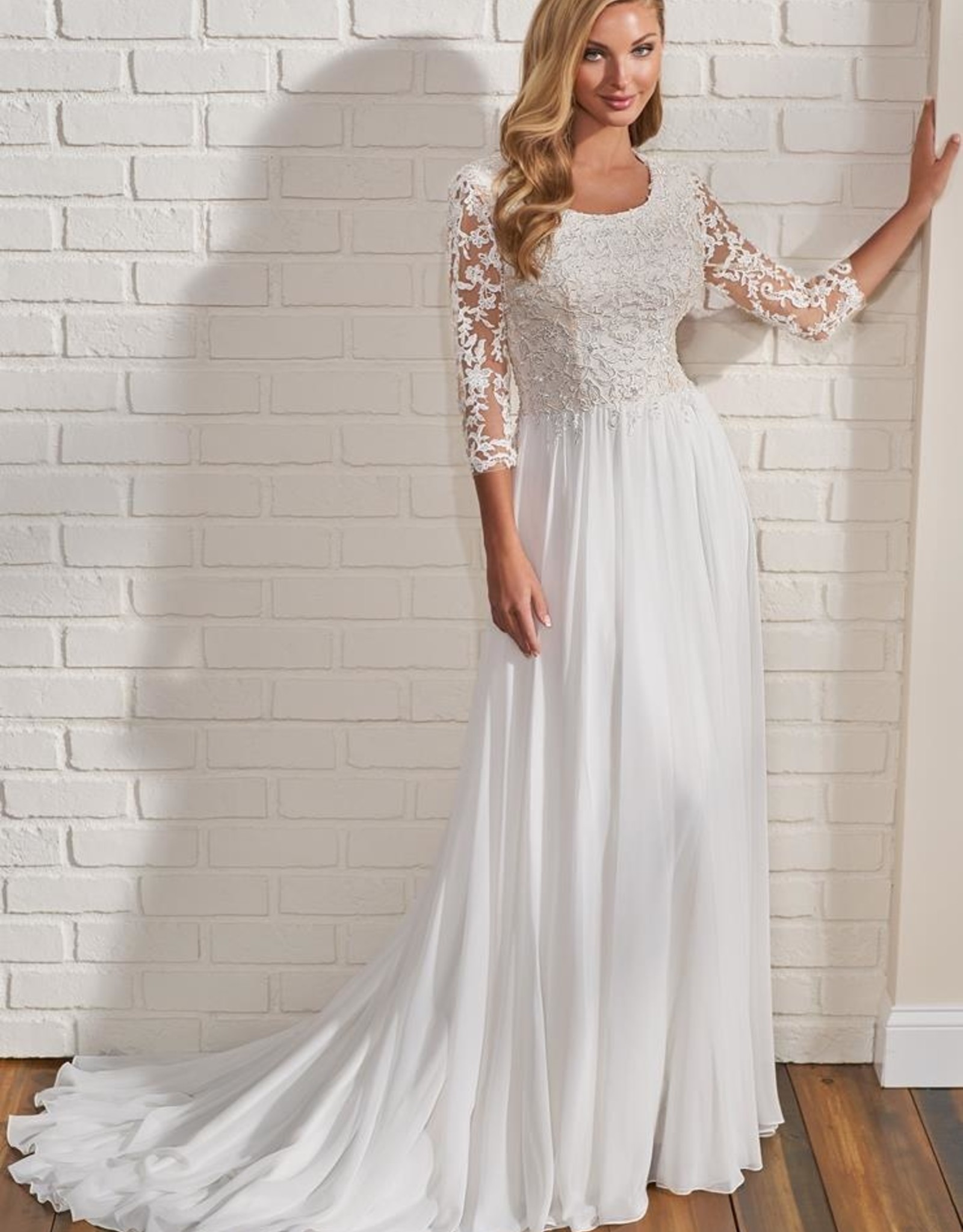 Mon Cheri Bridals TR22186