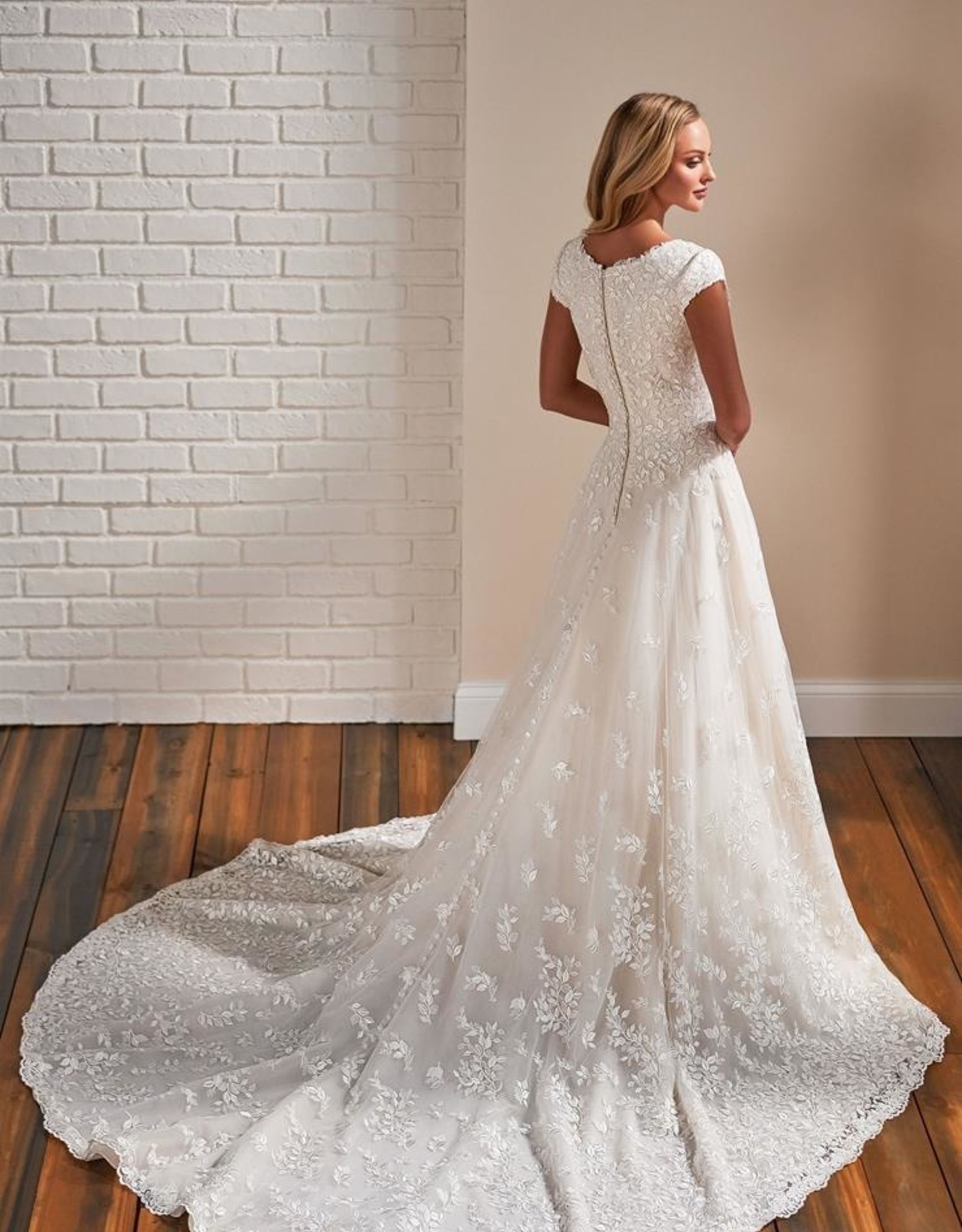 Mon Cheri Bridals TR22173