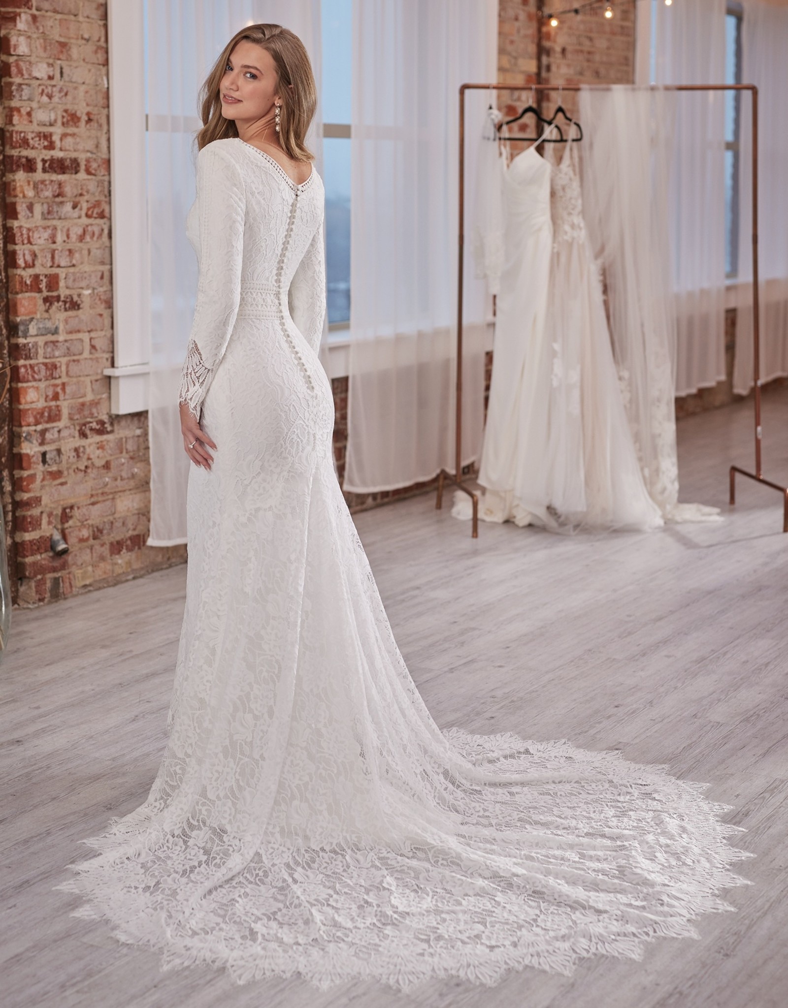 Maggie Sottero Drita Leigh