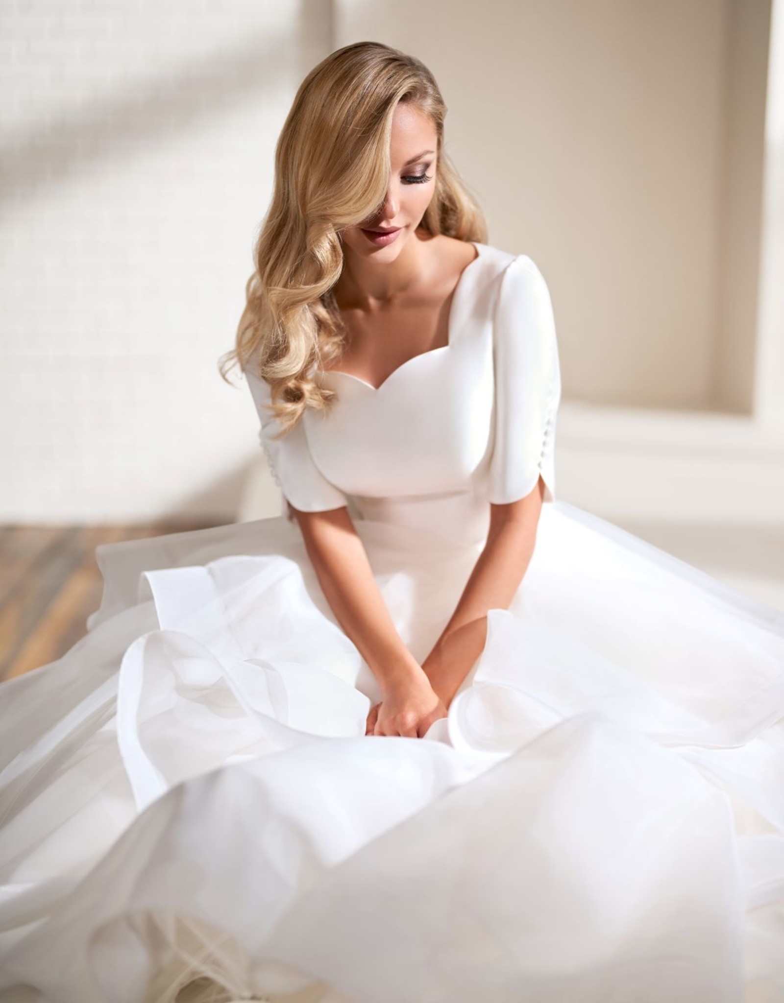 Mon Cheri Bridals MOD204